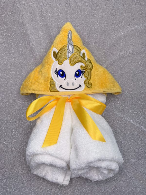 Children's Hooded Towel - Image 6