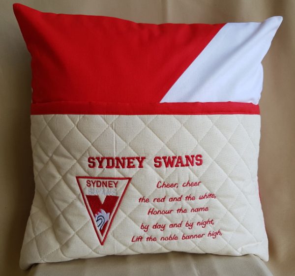 AFL Reading Cushions - Image 4