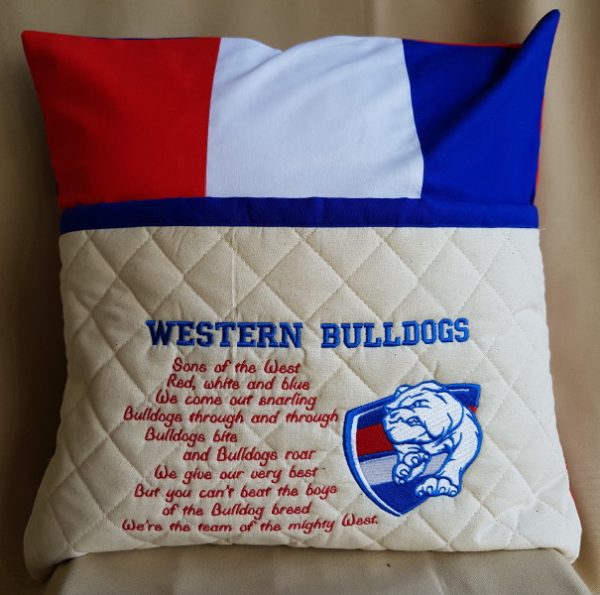 AFL Reading Cushions - Image 3